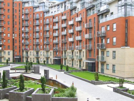 2 bedroom apartment to rent - Photo 3