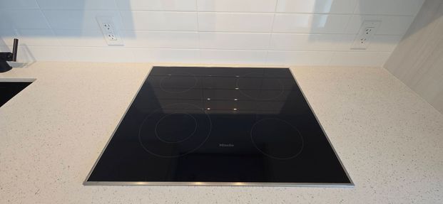 For Lease - 1 Quarrington Lane Unit# 1015, Toronto, Ontario - Photo 1