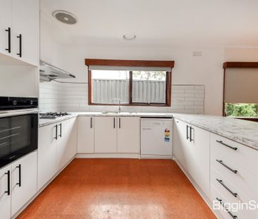Enjoy Entertainment and Comfort Living! - Photo 4