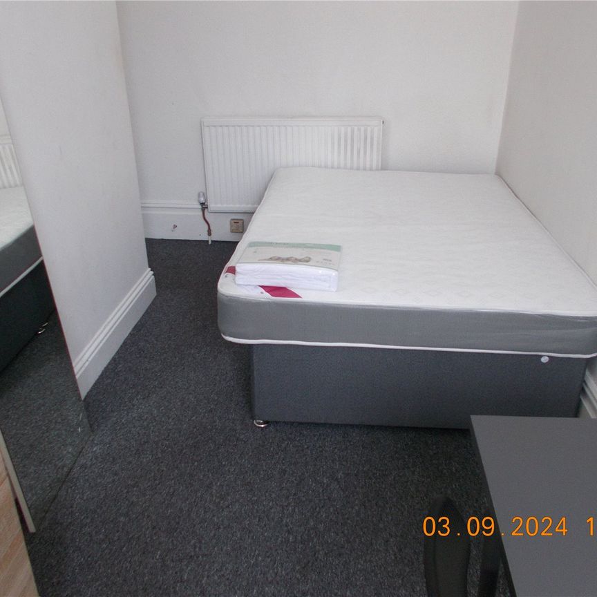 Student Properties to Let - Photo 1