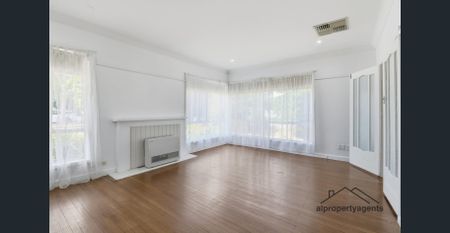 Big, Better, Brick! - Photo 5