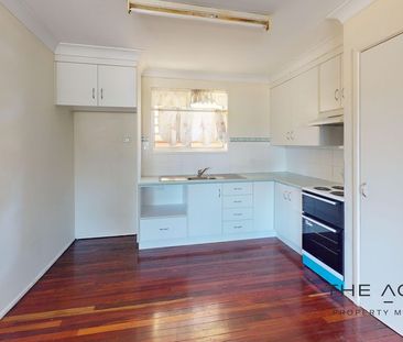 Neat & Tidy Unit In A Convenient Location! - Photo 4