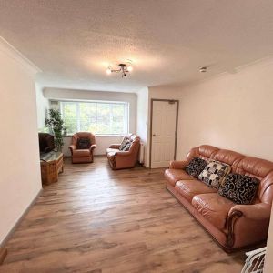 An Awesome Houseshare for Rent in Southampton Room 2 - Photo 2