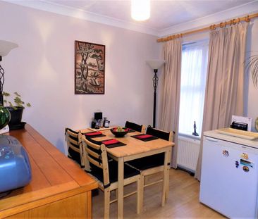 3 bedroom detached house to rent - Photo 2