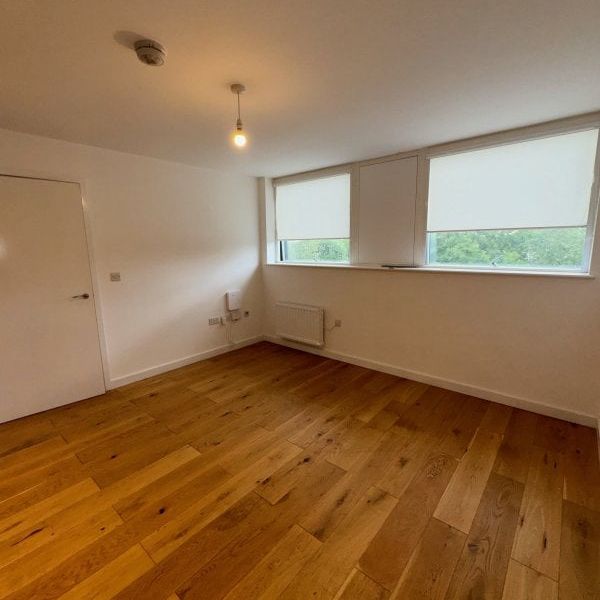 Regent House, Basildon, Property for rent - Photo 1