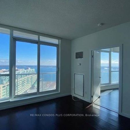 1 Bedroom, 1 Bathroom - Waterclub Condos - Photo 3