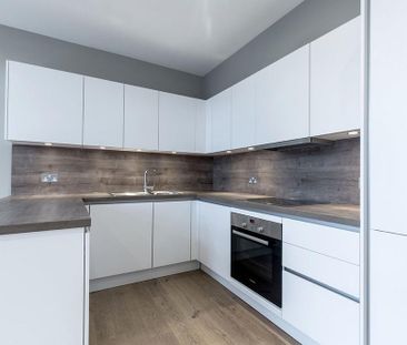 2 bedroom ground floor flat to rent - Photo 6