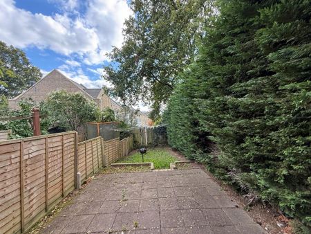 2 bedroom terraced house to rent - Photo 2
