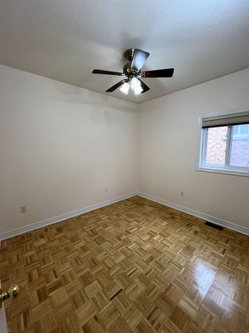 For Lease - 9 Denim Drive, Brampton, Ontario - Photo 3