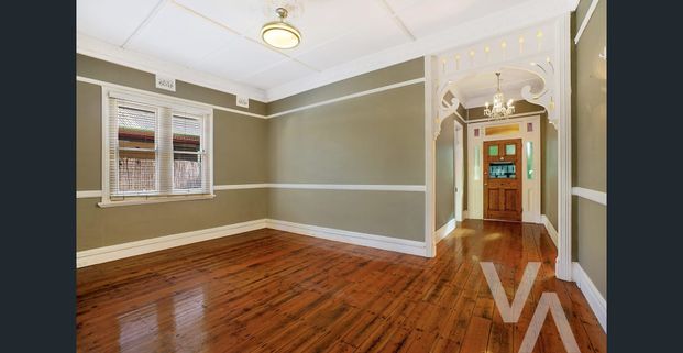 Your Next Move. - Photo 1