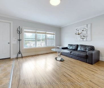 322 Miami Drive #Upper - Photo 1