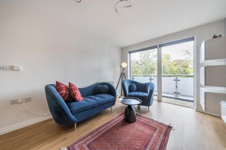 1 bedroom flat to rent - Photo 2