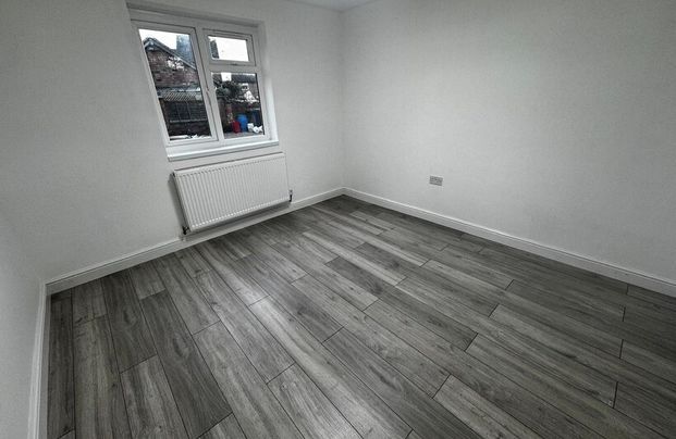 High Street, Rowley Regis, B65 0DR - Photo 1