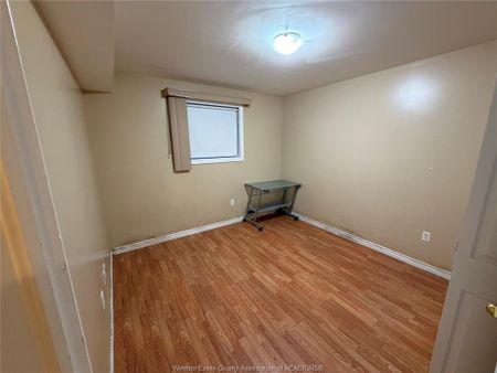 For Lease - 680 CAMERON Avenue Unit# 4, Windsor, Ontario - Photo 4