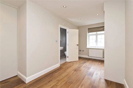 3 bedroom flat in Northwick Terrace - Photo 5