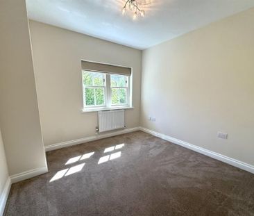 2 Bedroom Apartment To Let - Photo 4