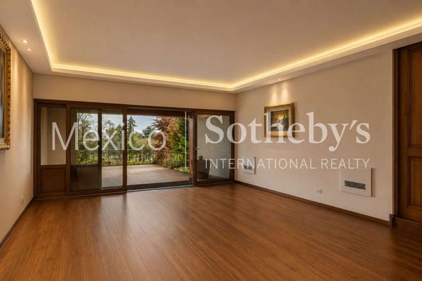 Casa en Venta en Club de Golf Chapultepec Frente al Hoyo 1 - Photo 1