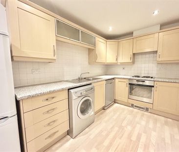 Hawkeswood Road, Southampton - Photo 5