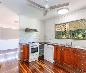 14 Robert Towns Crescent, Condon - Photo 5