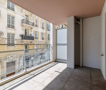 Location Appartement 1 pièce 24m² NICE 06100 - Photo 6