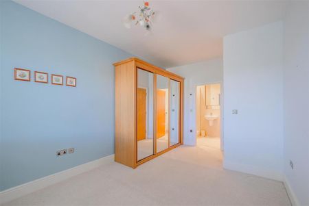 2 bedroom apartment to rent - Photo 5