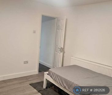 2 bedroom detached house to rent - Photo 2