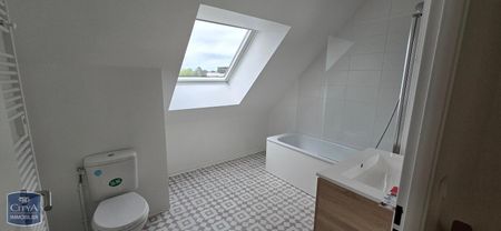 Location Maison 4 pièces 89m² VIEUX CONDE 59690 - Photo 2
