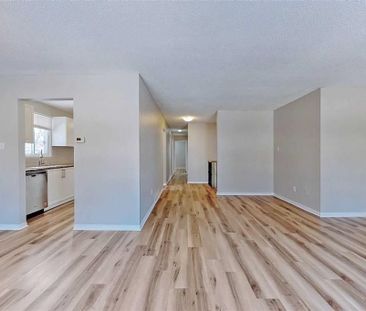For Lease - 1017 Anna Maria Avenue, Innisfil, Ontario - Photo 6