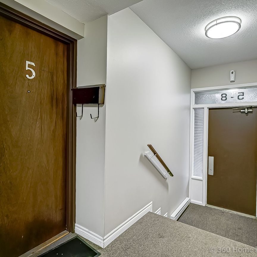 For Lease - 2 White Abbey Park Unit# 5, Toronto, Ontario - Photo 1