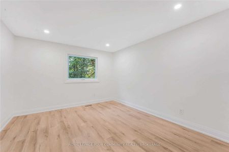 For Lease - 129 Castle Rock Drive, Richmond Hill, Ontario - Photo 4