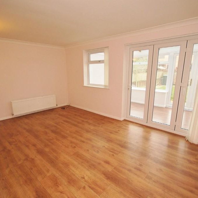 2 bedroom terraced house to rent - Photo 1