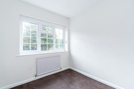 Hill Avenue, Hazlemere - Photo 5