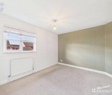 2 bedroom end of terrace house to rent - Photo 3