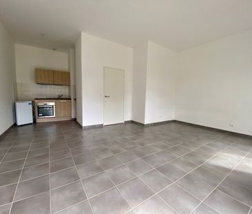Location Appartement 1 pièce 35m² ORLEANS 45000 - Photo 4