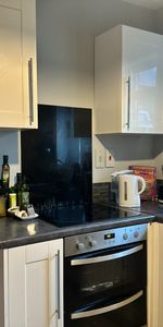 Room in a Shared Flat, North Harrow, HA2 - Photo 4