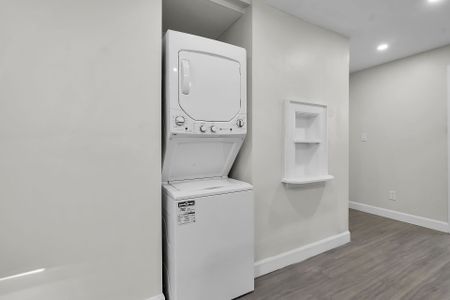 For Lease - 425 Mckenzie Avenue Unit# 2, London South, Ontario - Photo 2