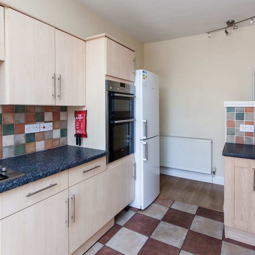 92a Ashby Road - Photo 1