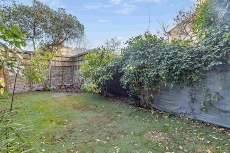 Saint Andrews Square, W11 - Photo 5