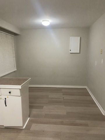 For Lease - 158 Aldercrest Road Unit# Unit 3, Toronto, Ontario - Photo 3