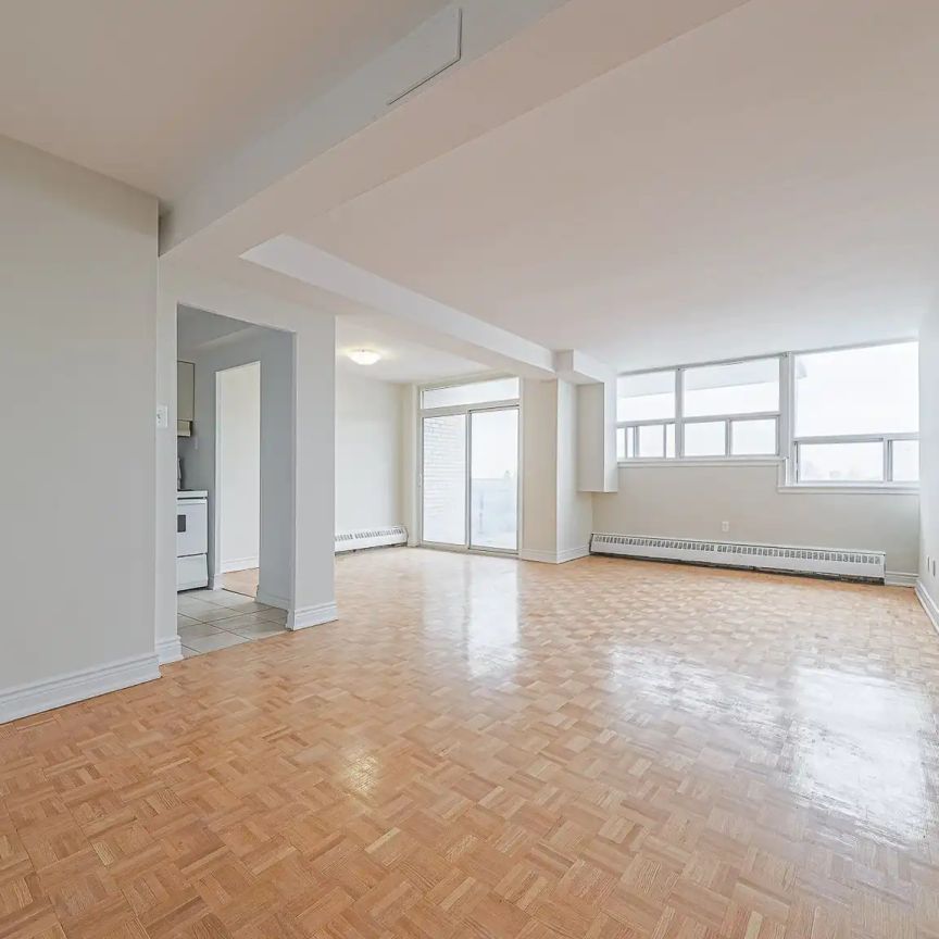 1440 & 1442 Lawrence Avenue West — Signature Unit - Photo 1