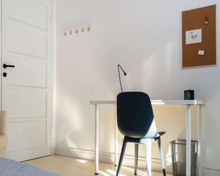 Via Giuseppe Regaldi, Milan, Lombardy 20161 - Photo 5