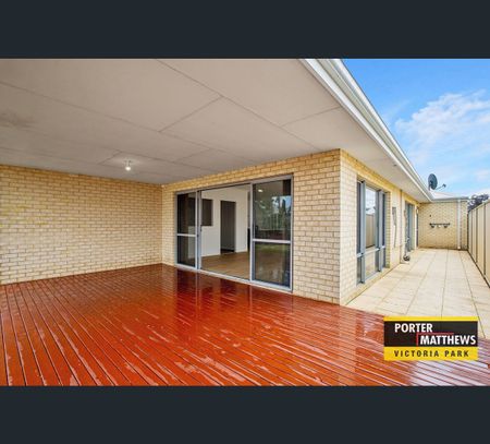 12 Peaceful Bay Promenade, Secret Harbour, WA 6173 - Photo 5