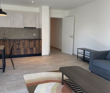 Superb 4.5 room apartment in the Arbora district, Crissier - Photo 2