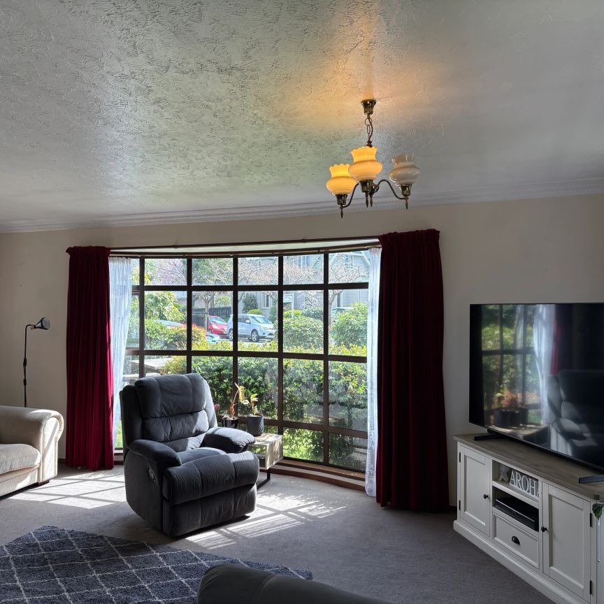 12 Cunliffe Road - Photo 1