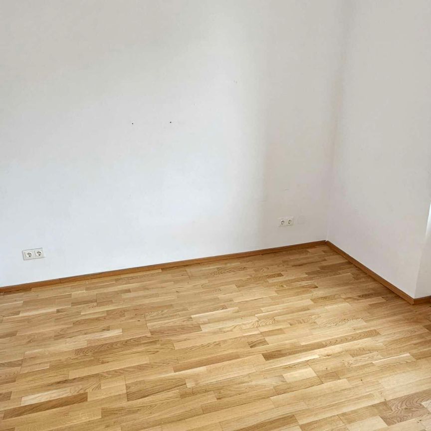 Sollenau, Helle 3-Zimmerwohnung ca. 74 m² in der Wiener. Neustädter Strasse 3, zu vermieten € 777/ Monat - Photo 1