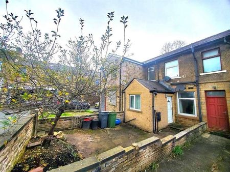 Hall Avenue, Thornton Lodge, Huddersfield, HD1 - Photo 2