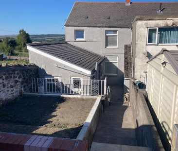 3 bedroom property to rent - Photo 5