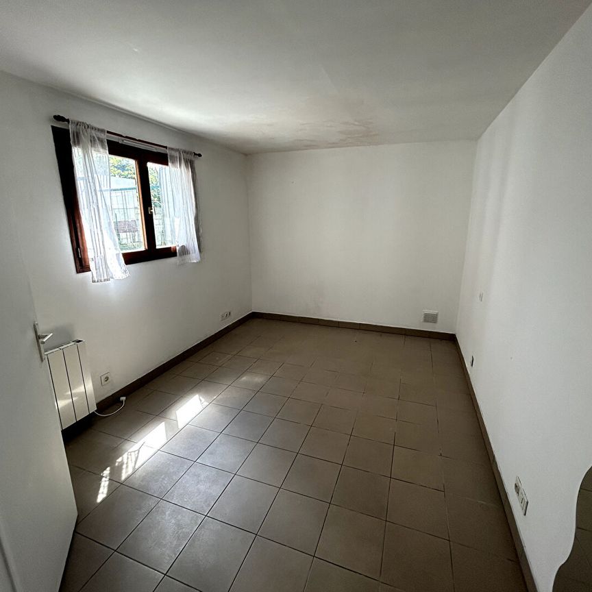 Location appartement 2 pièces, 33.00m², Vitry-sur-Seine - Photo 1