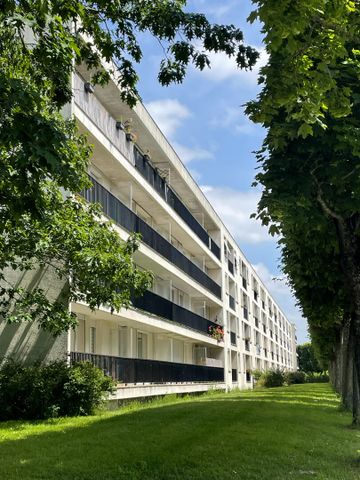 Location Appartement 2 pièces 47m² RENNES 35200 - Photo 3