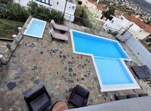 Βίλα για ενοικίαση - Καλύβια Θορικού, - Photo 1